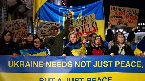 La Europa Solidaria con Ucrania: Cuatro Años de Resistencia