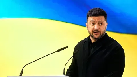 Zelenski da un mensaje claro a Orbán sobre el oleoducto Druzhba