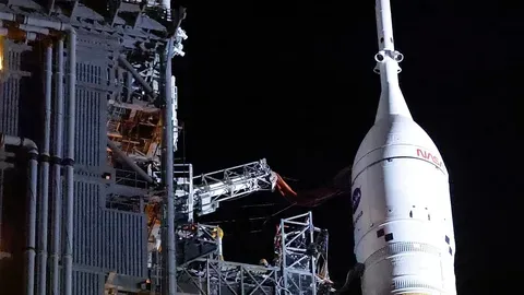El Cohete Artemis II de la NASA se Prepara para un Nuevo Intento de Lanzamiento