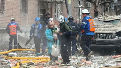 Conflagraciones Mortales: Seis Víctimas en Rusia y Ucrania