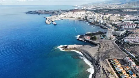 Llegada del Barco con Hantavirus Genera Preocupación en Tenerife