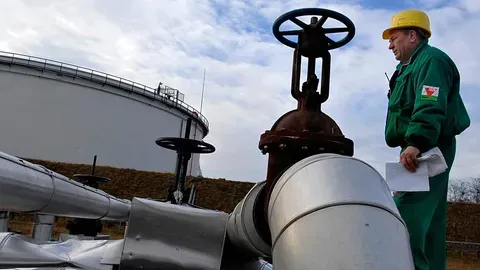 La UE instiga a Ucrania a reparar el oleoducto de Druzhba mientras Croacia ofrece una alternativa