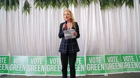 Los Verdes británicos superan a la extrema derecha en unas elecciones decisivas