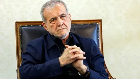 El presidente de Irán se reúne con el líder supremo durante la guerra