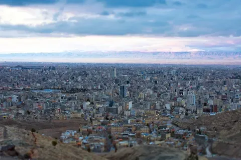 Transformaciones del Paisaje Sociopolítico: Reflexiones sobre el Futuro