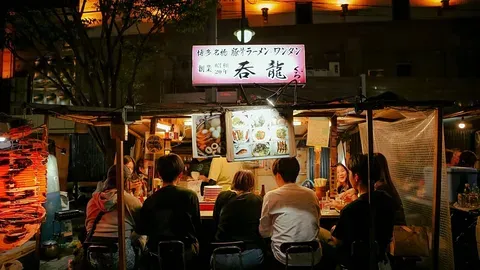 Un Pub de Tokio Limita la Edad Máxima de Entrada para Clientes