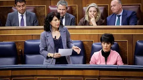 El Gobierno busca proteger el derecho al aborto en la Constitución Española