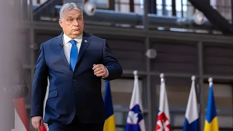 Orbán Resiste en el Consejo Europeo y Bloquea Préstamo para Ucrania