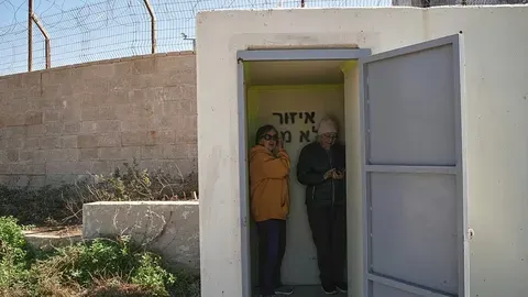 Ataques aéreos entre Israel e Irán