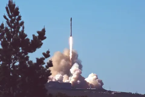 El Despegue del Artemis II: Un Hito en la Exploración Lunar