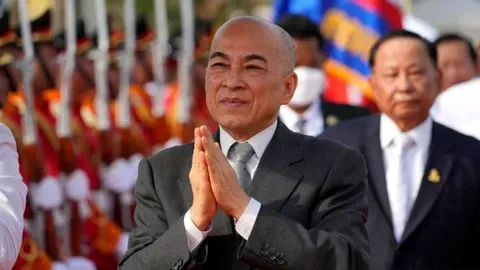 El rey de Camboya es diagnosticado con cáncer de próstata