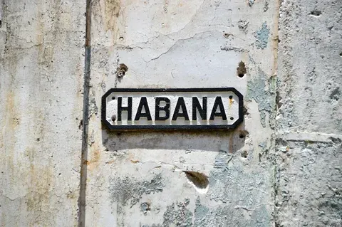 Cuba y EE.UU.: Diálogo Bilateral Propuesto por La Habana