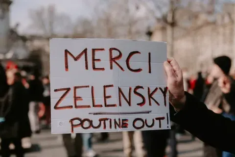 Zelenski dispuesto a reunirse con Putin en Azerbaiyán