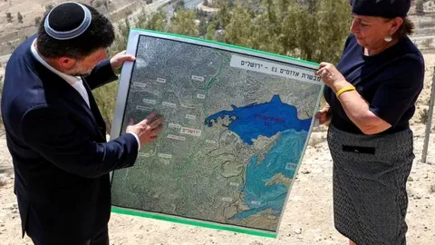 Smotrich Defiende la Anexión de Cisjordania Relacionándola con el Holocausto