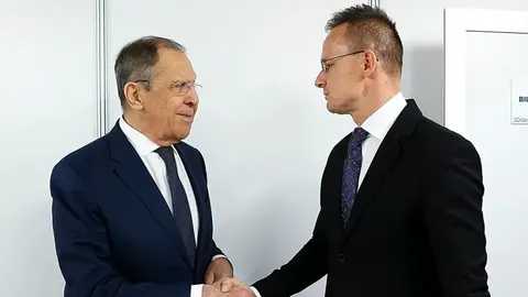 Nuevas filtraciones sobre Szijjártó y Lavrov durante cumbre de la UE