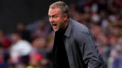 Hansi Flick habla sobre su futuro en el FC Barcelona