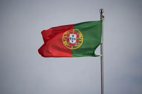 Los portugueses siguen planeando sus viajes para 2026 a pesar de la crisis del combustible
