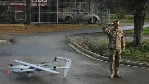 La guerra de Oriente Medio afecta a Europa: un dron impacta en una base militar británica en Chipre