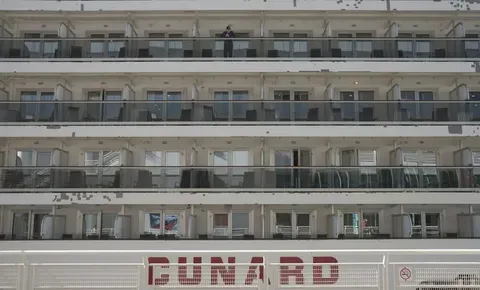El Crucero MV Hondius: Aventura en el Mar y Desafíos Sanitarios
