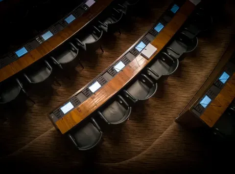 El Congreso de Brasil reduce la pena de Jair Bolsonaro por intento de golpe de Estado