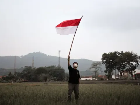 Indonesia levanta alerta de tsunami tras fuerte terremoto