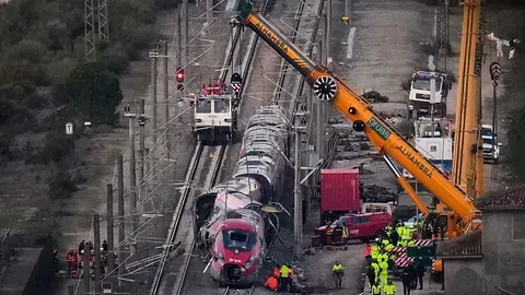 Óscar Puente defiende su gestión tras el accidente de Adamuz