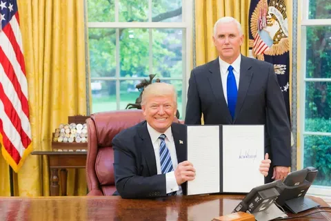 Trump afirma que la guerra con Irán está cerca de terminar mientras avanza el alto el fuego