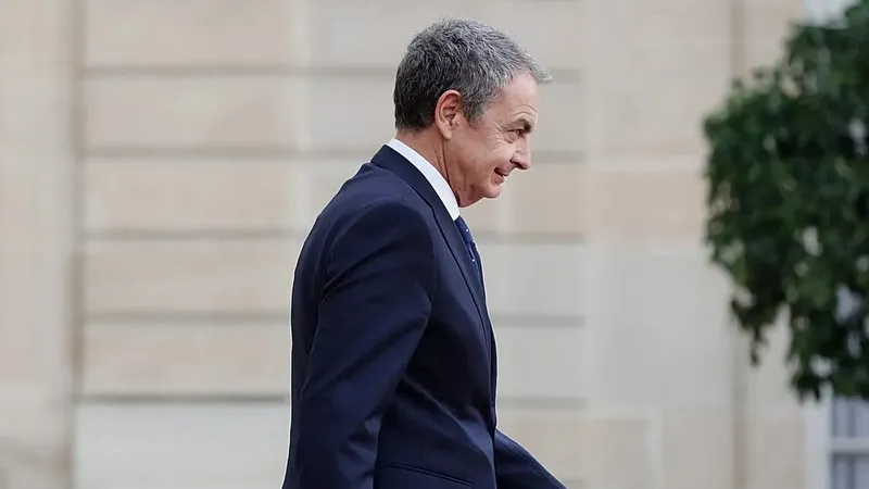 El Senado exige la comparecencia de Zapatero para aclarar su vínculo con Plus Ultra