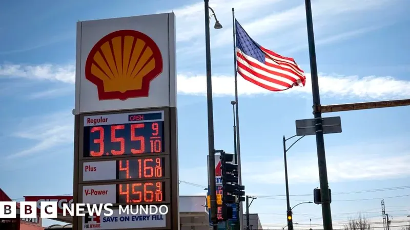 El precio del petróleo cae tras acuerdo entre EE.UU. e Irán