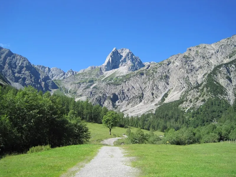 Herzog busca un acuerdo en el juicio contra Netanyahu