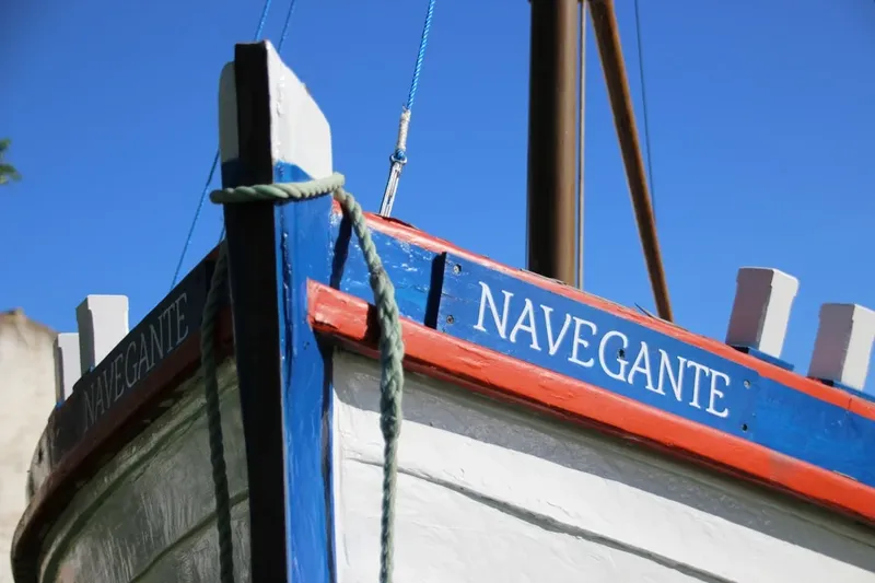 Naufragio de barco en Malasia deja 14 desaparecidos