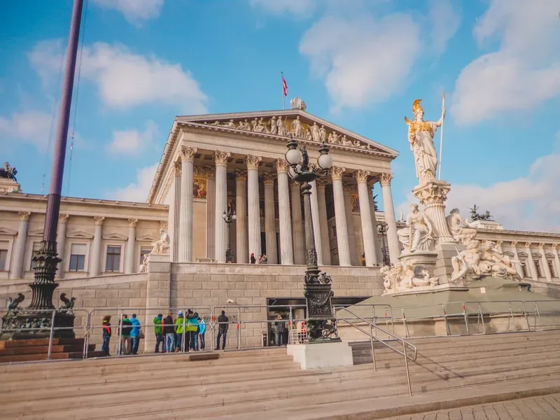 Eurovisión 2026 Inaugurado en Viena con la Alfombra Turquesa