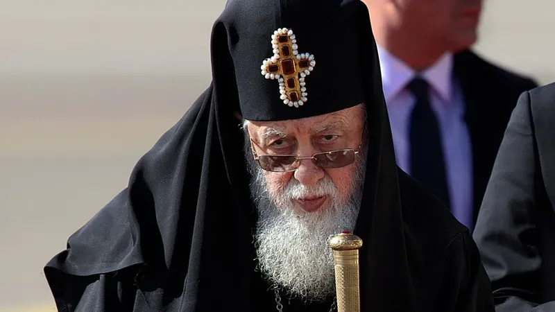 Fallece el patriarca ortodoxo georgiano Elías II a los 93 años