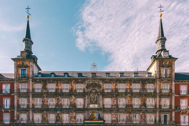 El regreso triunfal del USS Gerald R. Ford tras un despliegue histórico