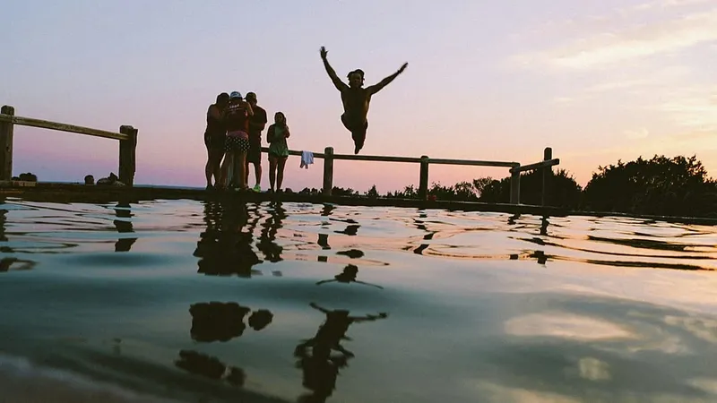 Campamentos de verano para adultos: una tendencia en auge en el turismo