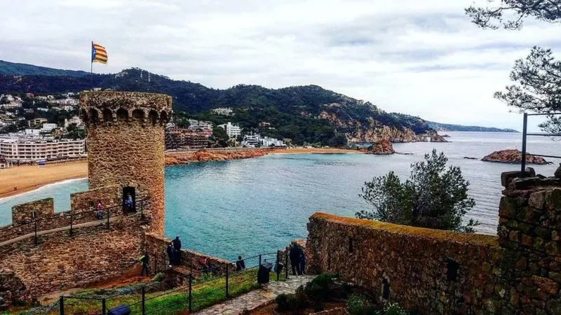 La Princesa Catalina de Gales Realiza su Primer Viaje Internacional Tras Su Recuperación
