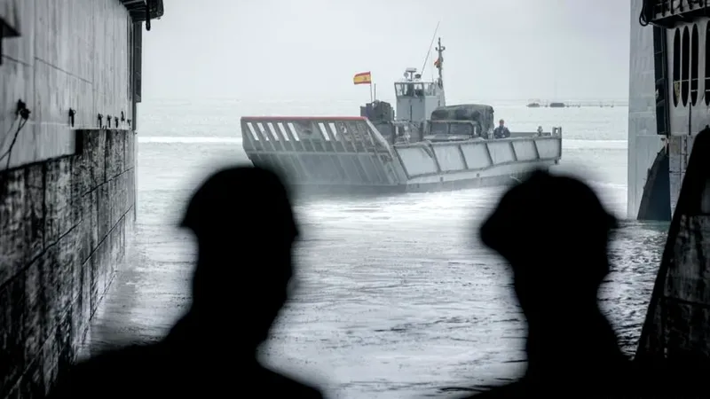 EE. UU. considera suspender a España de la OTAN