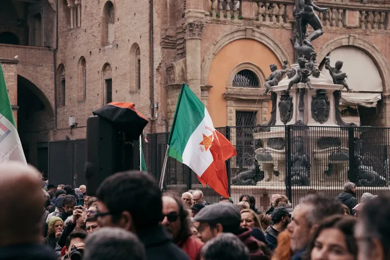 Italia conmemora el 81º aniversario del Día de la Liberación: Un llamado a la paz y la solidaridad europea