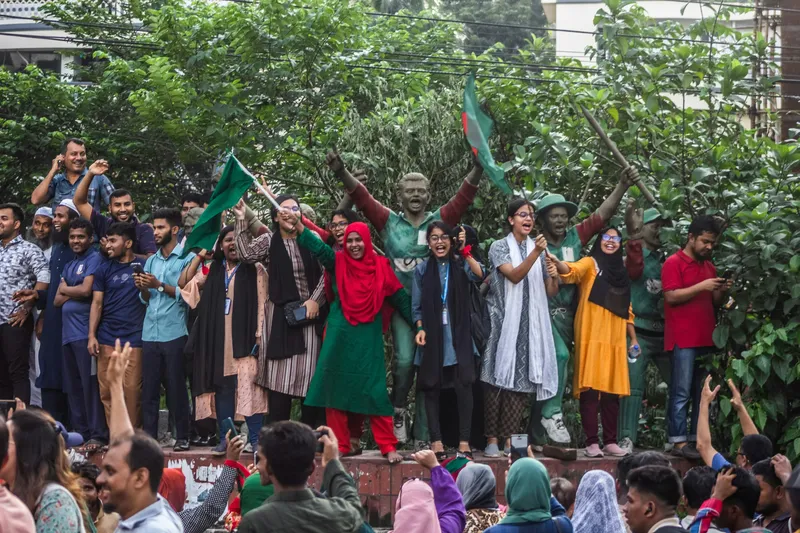 El Papel de las Redes Sociales en las Elecciones de Bangladesh