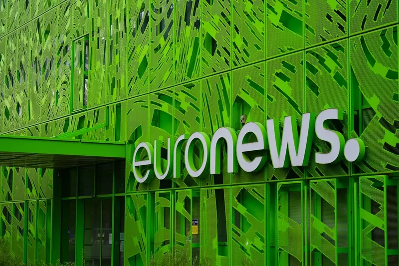 Cómo hacer de 'Euronews' su fuente de noticias predilecta en Google