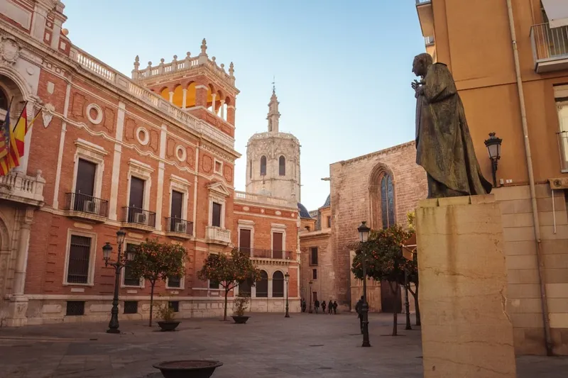 Valencia: El Patio de Recreo Deportivo de Europa