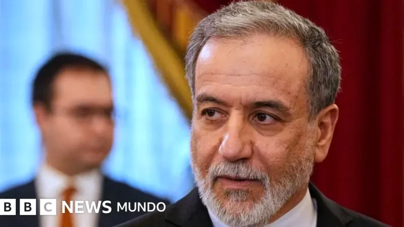 Irán denuncia la "aventura militar temeraria" de EE.UU.