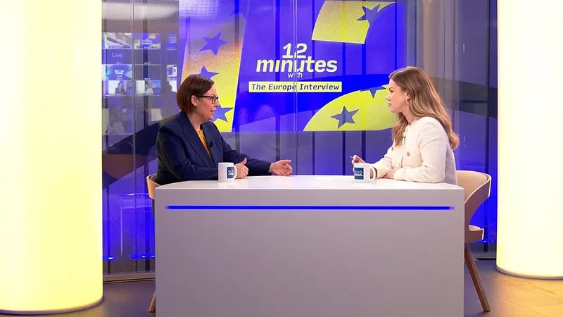 La ministra de Suecia critica el bloqueo de Hungría a Ucrania