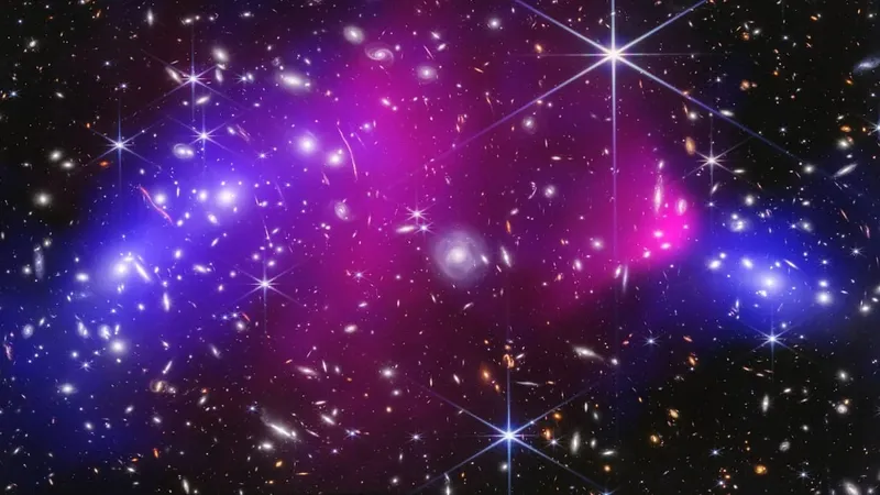 Los científicos crean el mapa más detallado de la materia oscura utilizando el telescopio James Webb