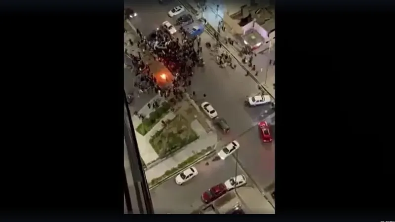 Disparos en las celebraciones de Chaharshanbe Suri en Teherán