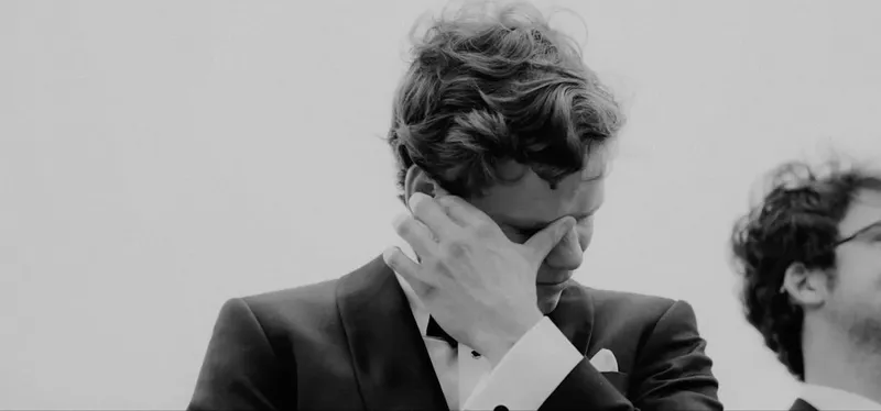 El príncipe Harry en Kiev: Un apoyo renovado a Ucrania y la necesidad del desminado