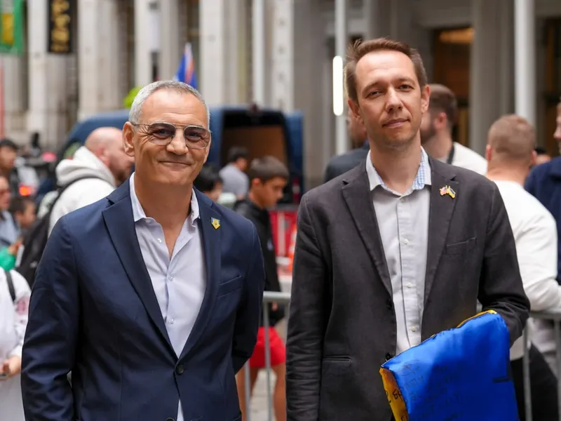 Emmanuel Macron se reúne con el Papa León XIV en el Vaticano
