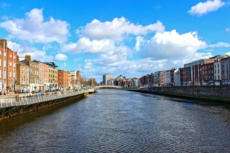 Irlanda apoya el ingreso de Ucrania en la UE