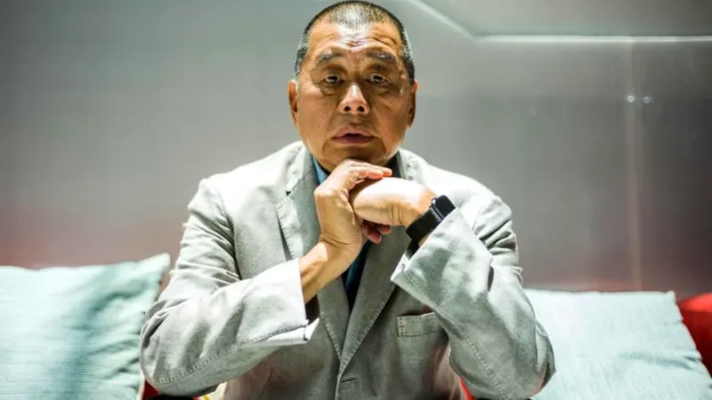 Jimmy Lai: Un Farol de Libertad en Tiempos Oscuros