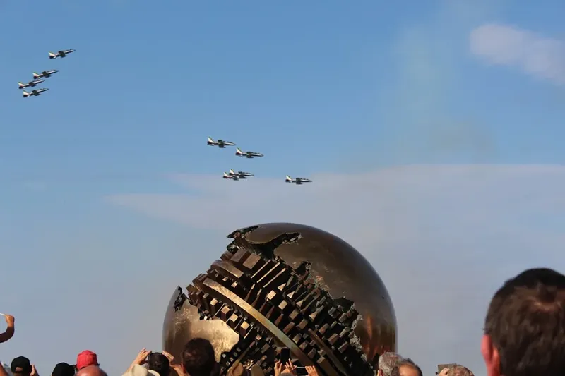 Bombardeos Israelíes en Líbano: Más de 200 Muertos y 1.000 Heridos